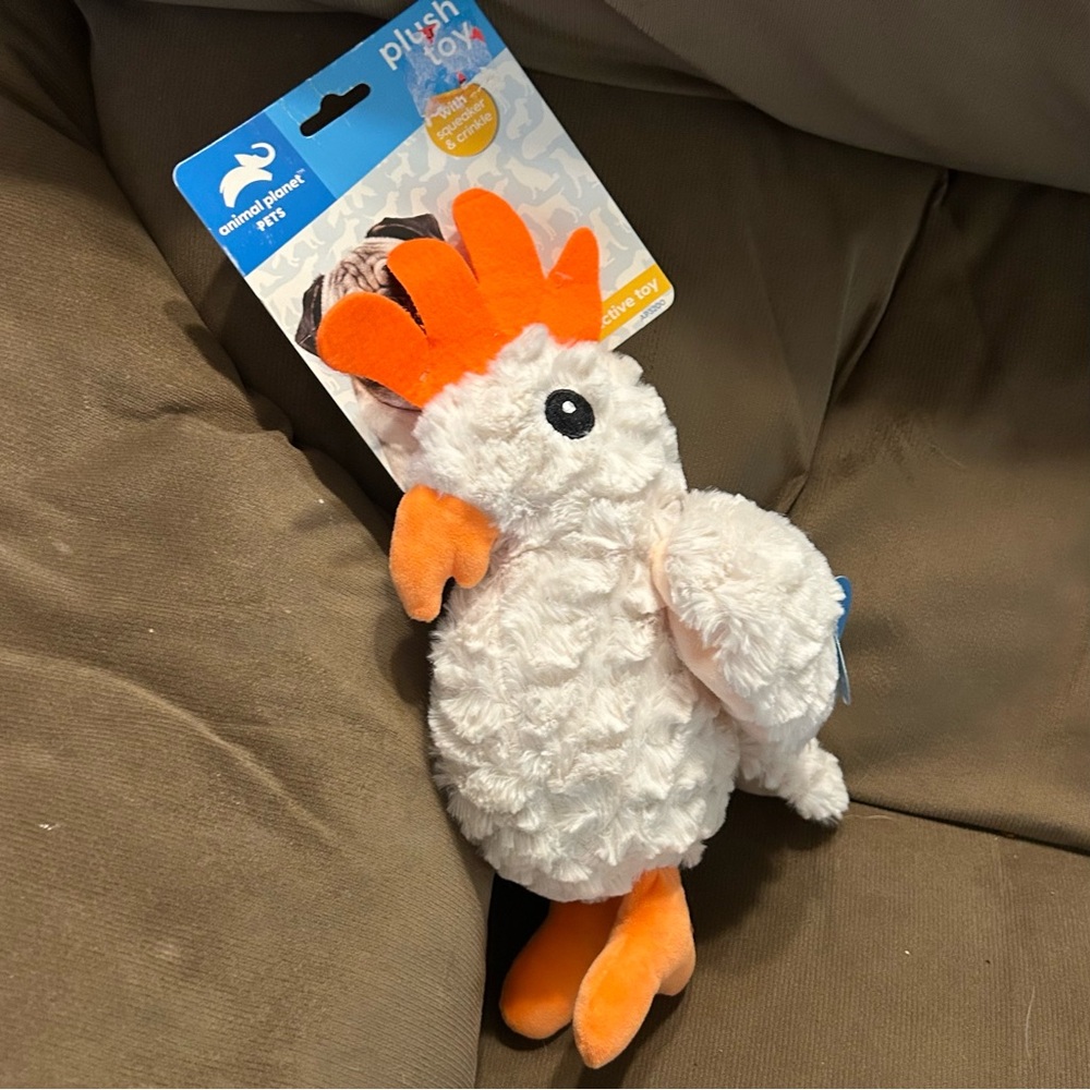 Animal Planet Pets Plush Chicken Dog Toy w/Squeaker and Crinkle Noises, NWT